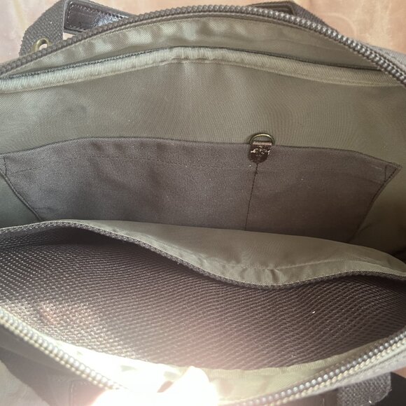Canvas Messanger Cross-body Laptop Bag – Brand: Property of… (Amsterdam Series) - Picture 3 of 8
